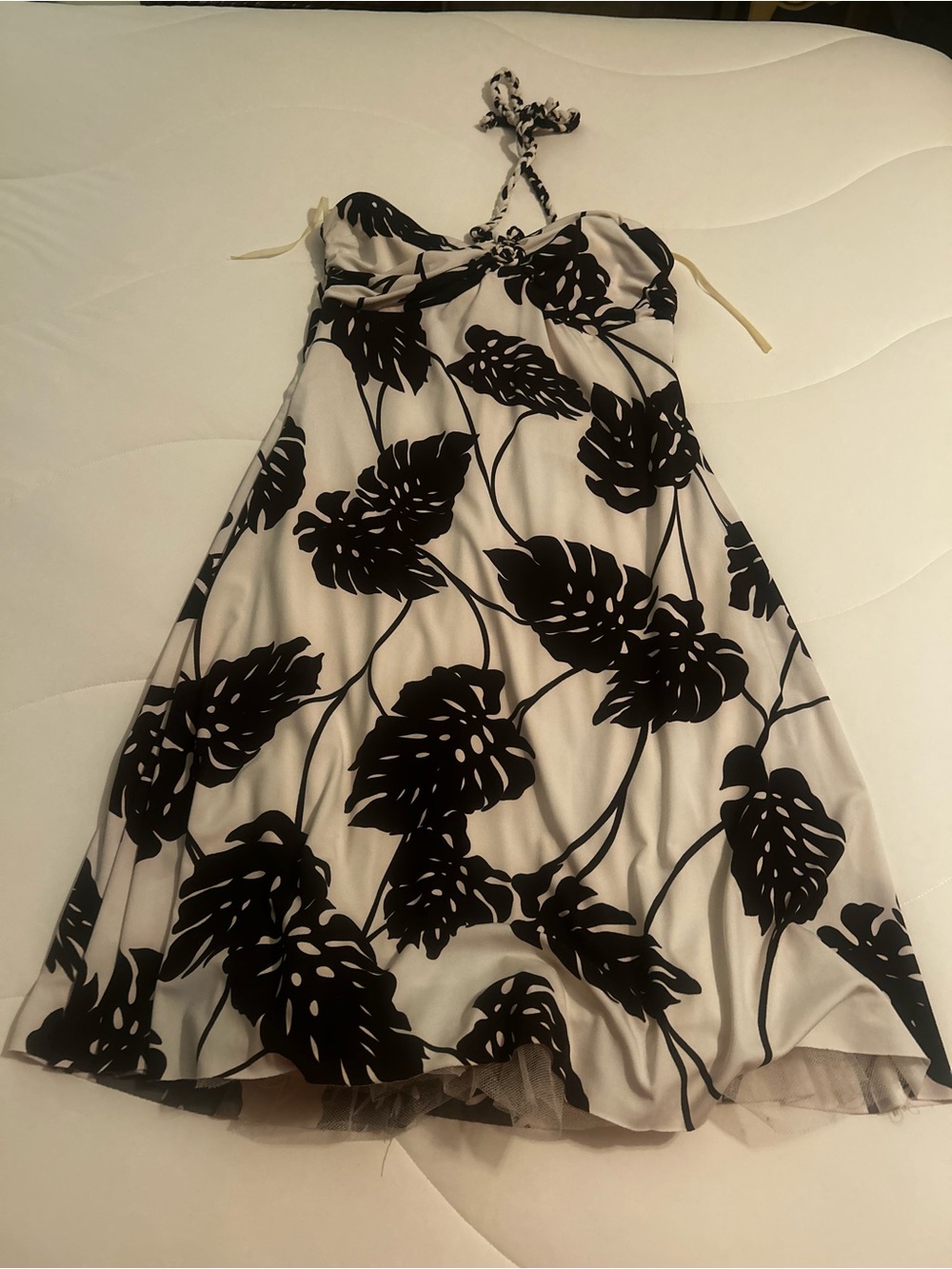 Black and White Leaf Print Halter Dress